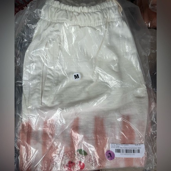 NWOT Boys Lie Cherry Pie Shorts In Pink | Sweatpant Shorts, Elastic, Size Medium - Picture 7 of 7